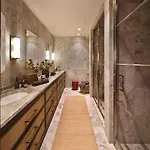 Root Redrock يالِكافاك