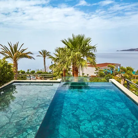 Root Redrock Vila Yalıkavak