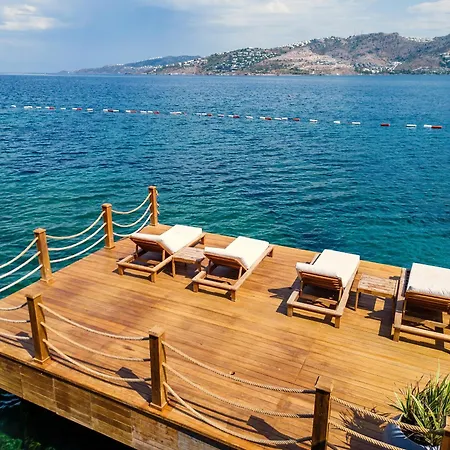 Villa Root Redrock