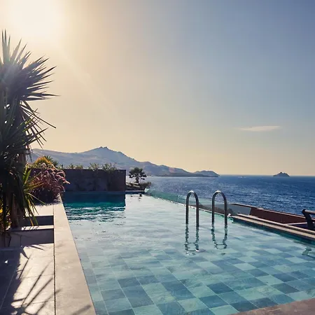 Villa Root Redrock