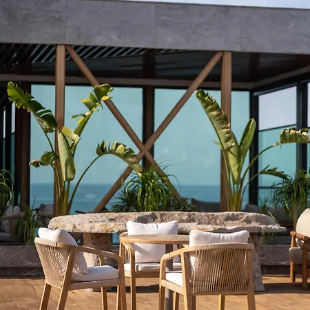 Villa Root Redrock